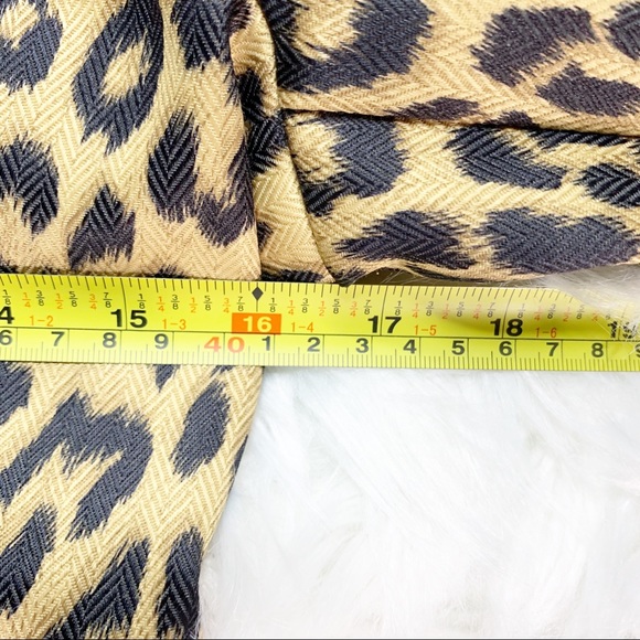 ❤️SOLD❤️3 Sisters Leopard Large Button Peacoat • - Picture 5 of 7